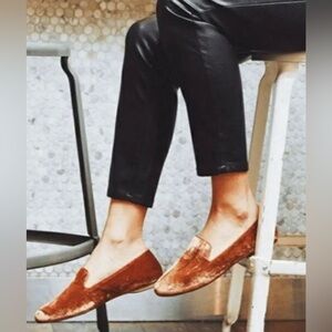 Limited Edition Copper Velvet Starling Loafers by Birdies | Size 9
